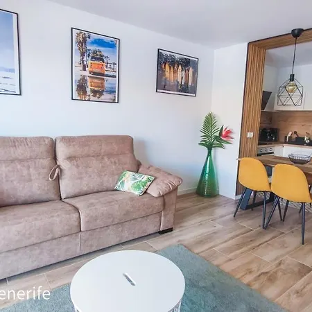 Cozy With Wonderful View - Cristianos Apartment *